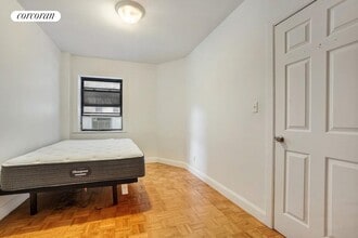 30 Lexington Ave in New York, NY - Building Photo - Building Photo