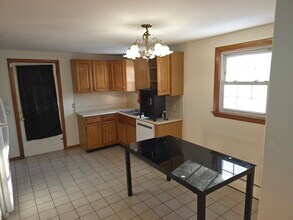 11 Boyden St in Brockton, MA - Building Photo - Building Photo