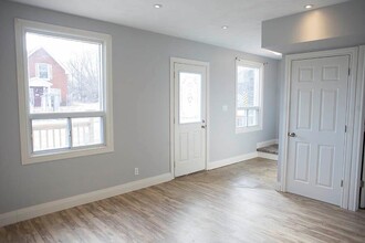 304 Rawdon St in Brantford, ON - Building Photo - Building Photo
