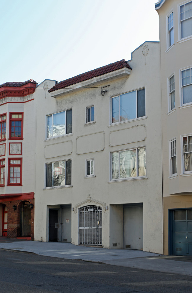 1575 Filbert St in San Francisco, CA - Building Photo - Building Photo