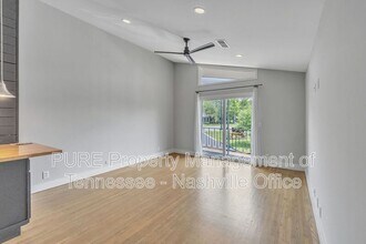 613 Hillsboro Rd in Franklin, TN - Building Photo - Building Photo