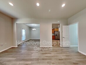 509 Brier Crossings Loop in Durham, NC - Building Photo - Building Photo