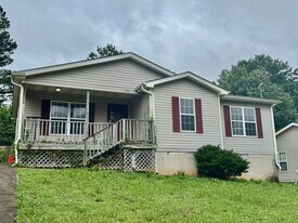 3104 Sonya Dr NW in Huntsville, AL - Building Photo