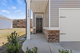 5144 Captain Dr in Grovetown, GA - Building Photo - Building Photo