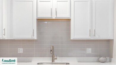 8900 Archer Ave, Unit 8914 in Willow Springs, IL - Building Photo - Building Photo