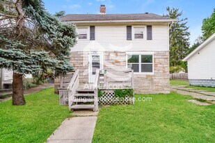 754 McKinley Ave in Akron, OH - Building Photo