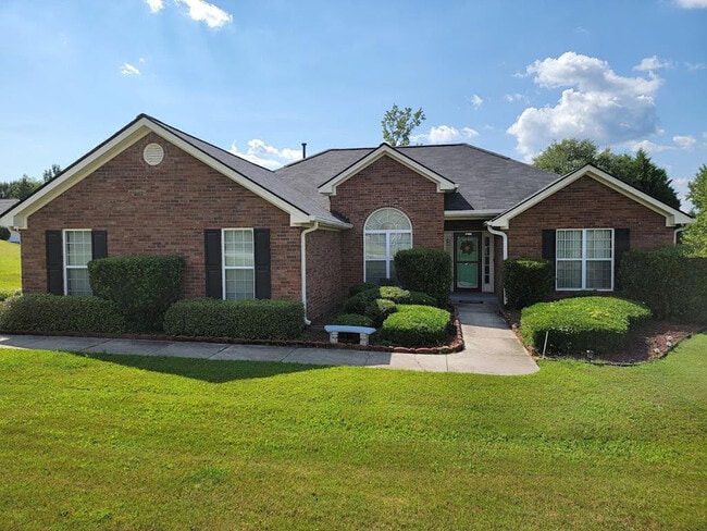 property at 1500 Cedar Hill Trail
