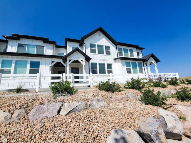 property at 6061 W Olivine River Ln