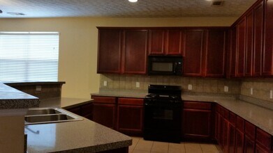 3170 Sable Trl in Atlanta, GA - Building Photo - Building Photo