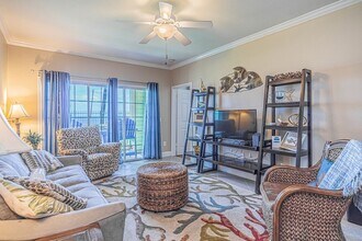 7000 Seawall Blvd, Unit 616 in Galveston, TX - Foto de edificio - Building Photo