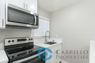 4849 Mansfield St in San Diego, CA - Building Photo - Building Photo