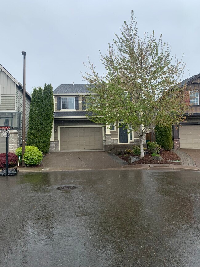 15791 SE Jansik Ct Rentals in Damascus, OR