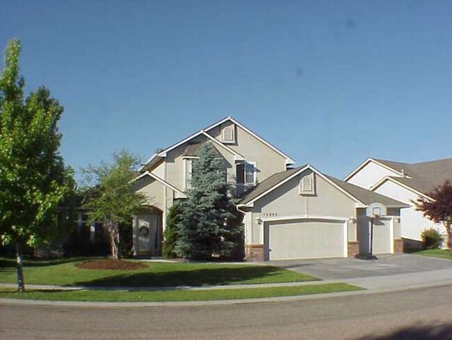 13555 W Annabrook Dr in Boise, ID - Building Photo - Building Photo
