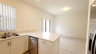 28706 SW 133rd Ct in Homestead, FL - Building Photo - Building Photo