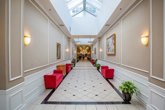 Towne Center at Englewood in Englewood, NJ - Building Photo - Lobby