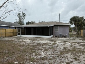 919 Jeffords St in Clearwater, FL - Building Photo - Building Photo