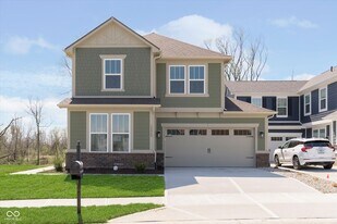15905 Tharp Wds Dr in Fishers, IN - Building Photo