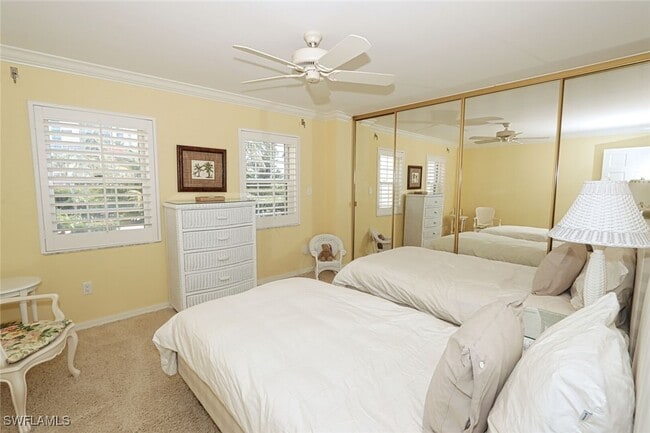 property at 3483 Gulf Shore Blvd N