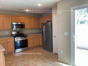 6424 Lonesome Lake St in Las Vegas, NV - Building Photo - Building Photo