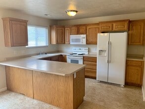 1167 E 400 S in Saint George, UT - Building Photo - Building Photo