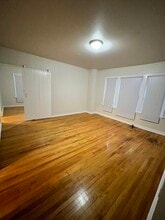 22 Derby St in Worcester, MA - Foto de edificio - Building Photo