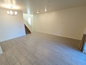 1310 Ossa St in Henderson, NV - Building Photo - Building Photo