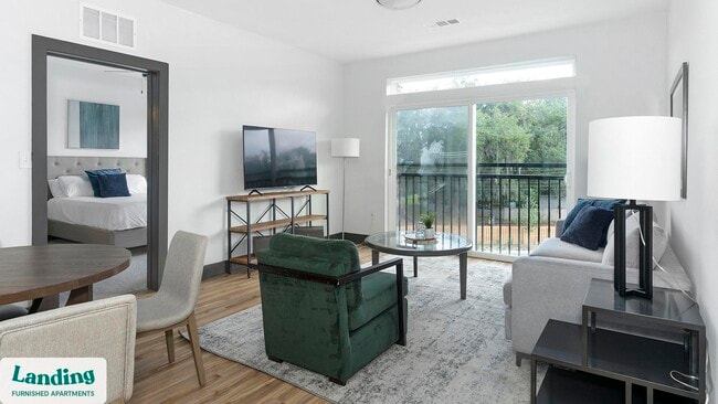 3460 Beach Blvd in Jacksonville, FL - Foto de edificio - Building Photo