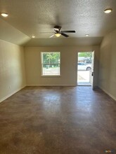 206 Washington St in Copperas Cove, TX - Foto de edificio - Building Photo