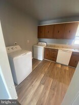 1417 Dandridge St in Fredericksburg, VA - Building Photo