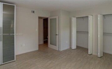 2321 NW 33rd St in Oakland Park, FL - Building Photo - Building Photo