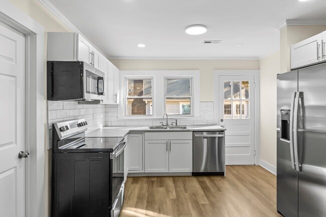 property at 1102 Venus St