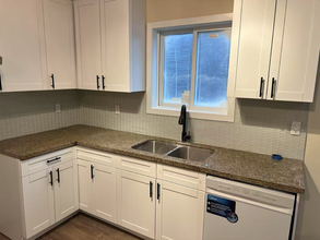11442-11240 240 St in Maple Ridge, BC - Building Photo - Building Photo
