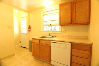 266 Manatawny St in Pottstown, PA - Building Photo - Building Photo