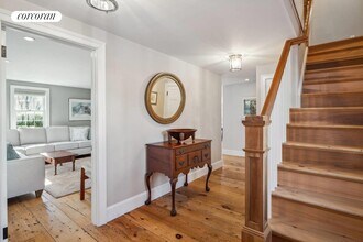170 Division St in Sag Harbor, NY - Building Photo - Building Photo