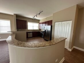 1 Itasca Pl, Unit 121 in Itasca, IL - Building Photo - Building Photo
