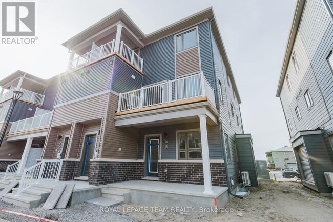 822 Parnian Private