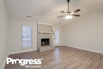 7413 Cross Tie Ct in Mint Hill, NC - Foto de edificio - Building Photo