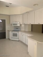 2736 Island Pond Ln in Naples, FL - Building Photo - Building Photo