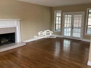 4059 Charleston Ct SE in Smyrna, GA - Building Photo - Building Photo