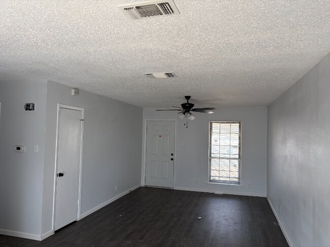 3602 Bremen Ave in San Antonio, TX - Building Photo - Building Photo