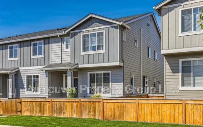 11748 NE 21st Way in Vancouver, WA - Building Photo - Building Photo