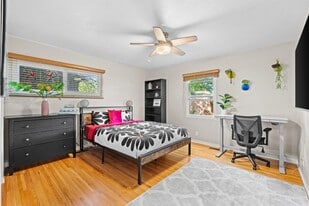 4908 Burton Ave SE in Albuquerque, NM - Building Photo