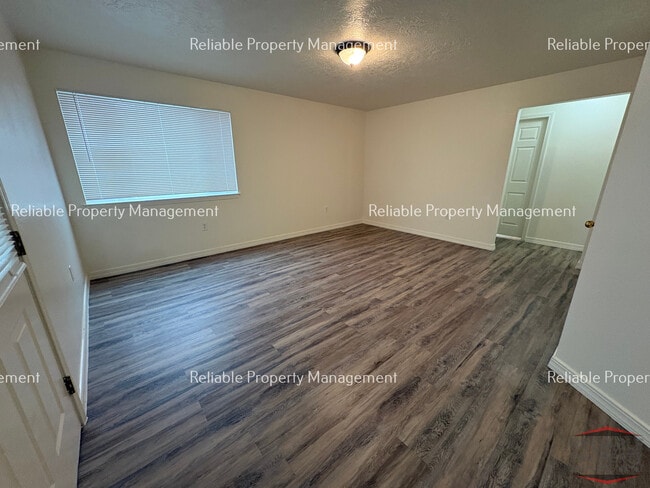 2240 Meppen Dr, Unit 2240 in Idaho Falls, ID - Building Photo - Building Photo