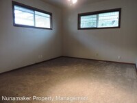 718 W 14th St photo'