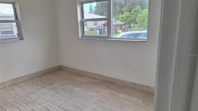 12125 Dorado Dr in North Port, FL - Building Photo - Building Photo
