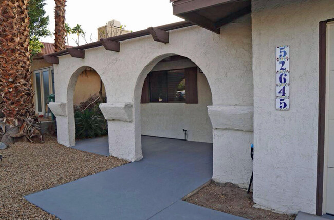 52645 Avenida Ramirez in La Quinta, CA - Building Photo - Building Photo