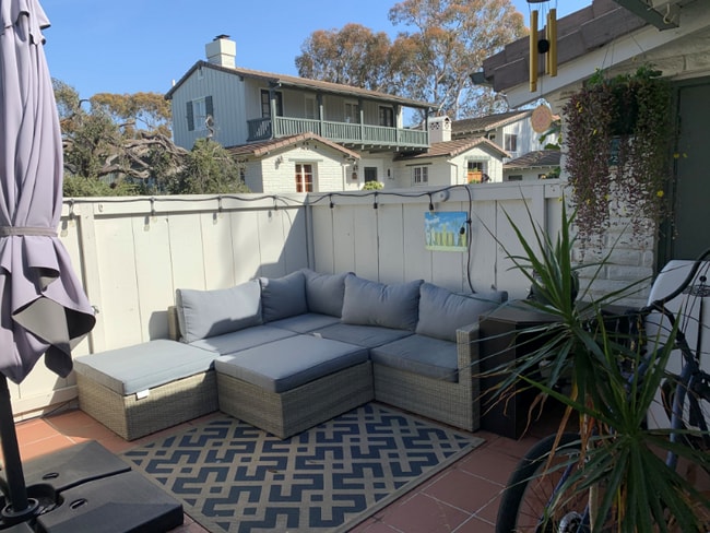 property at 3080 Lincoln St