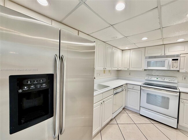 1401 S Federal Hwy in Boca Raton, FL - Building Photo - Building Photo