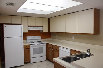 23 Fountain of Youth Blvd-Unit -D in St. Augustine, FL - Building Photo - Building Photo