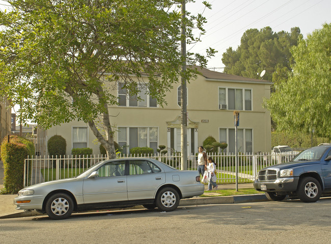 1601 S Van Ness Ave in Los Angeles, CA - Building Photo - Building Photo